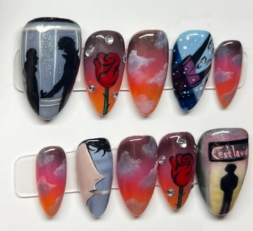 Custom nail set (advanced art)