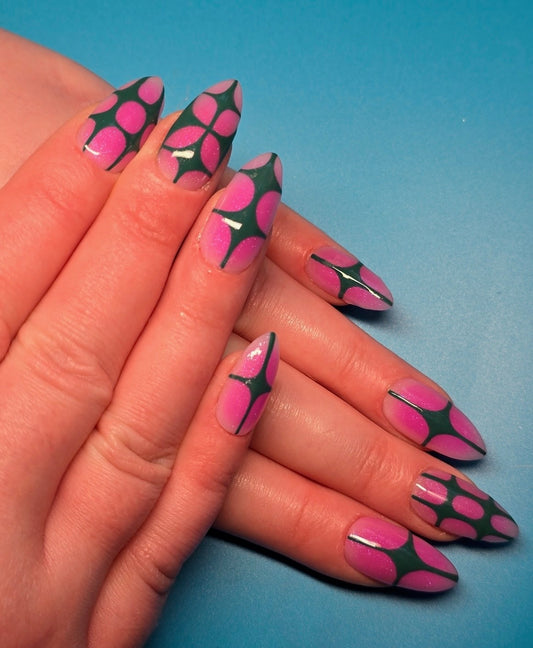 Aura Star Nails
